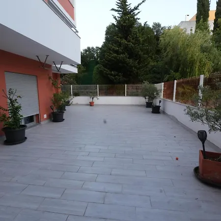 Kings House - Casa Da Arvore Portimão