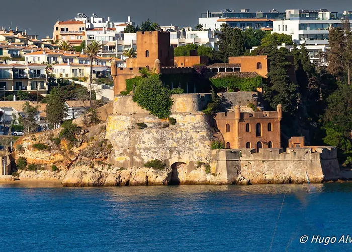 Kings House - Casa Da Arvore * Portimão