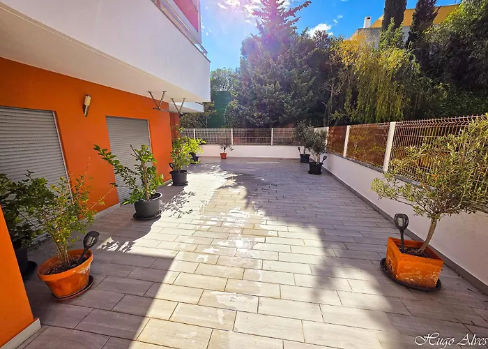 Kings House - Casa Da Arvore Portimão